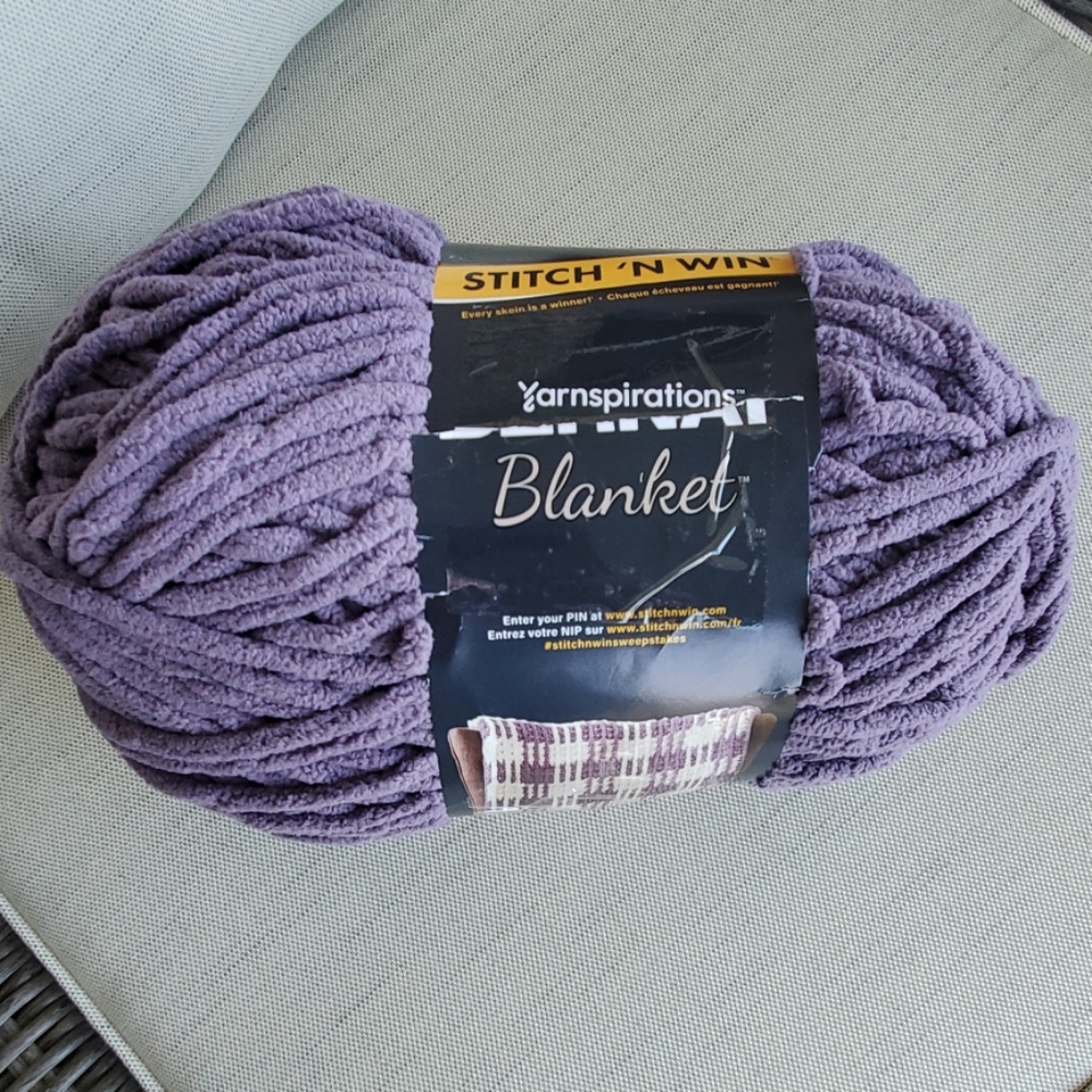 NWT  YARNSPIRATIONS  YARN